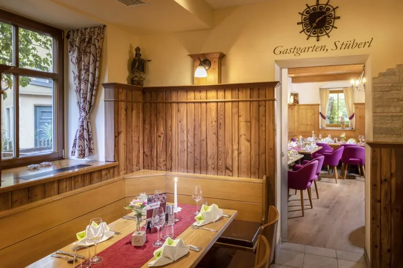 Gastzimmer Weisses Rossl Wirtshaus Hotel Muhldorf Wachau