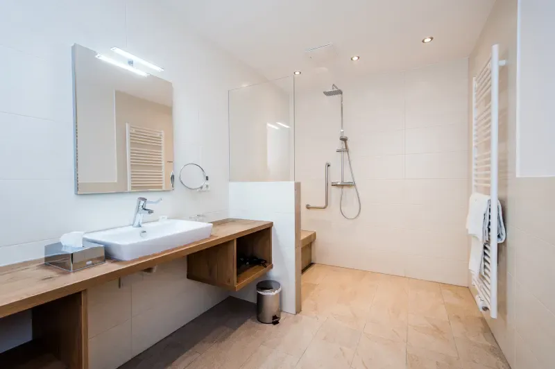 1 Suite Smaragd_2P Weisses Rossl Wirtshaus  Hotel Muhldorf Wachau_1.webp