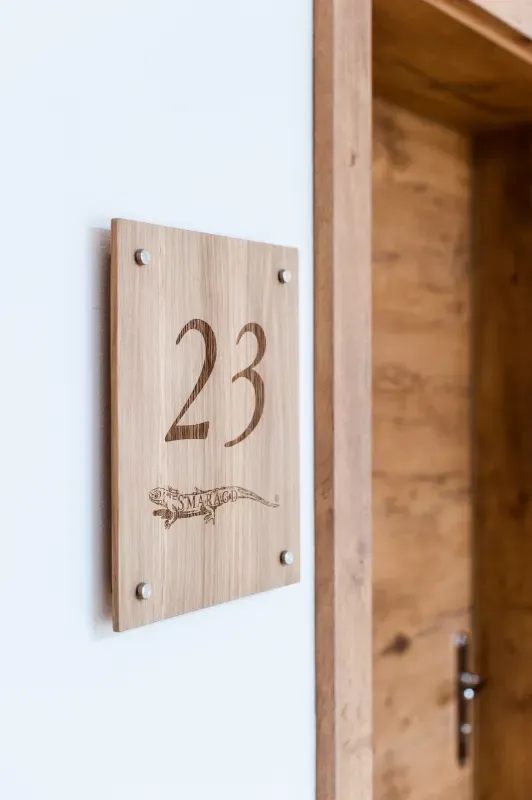 3 Zimmernummer Weisses Rossl Wirtshaus Hotel Muhldorf Wachau 81