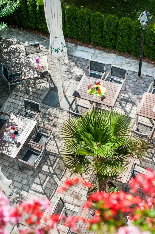 Garten Weisses Rossl Wirtshaus  Hotel Muhldorf Wachau